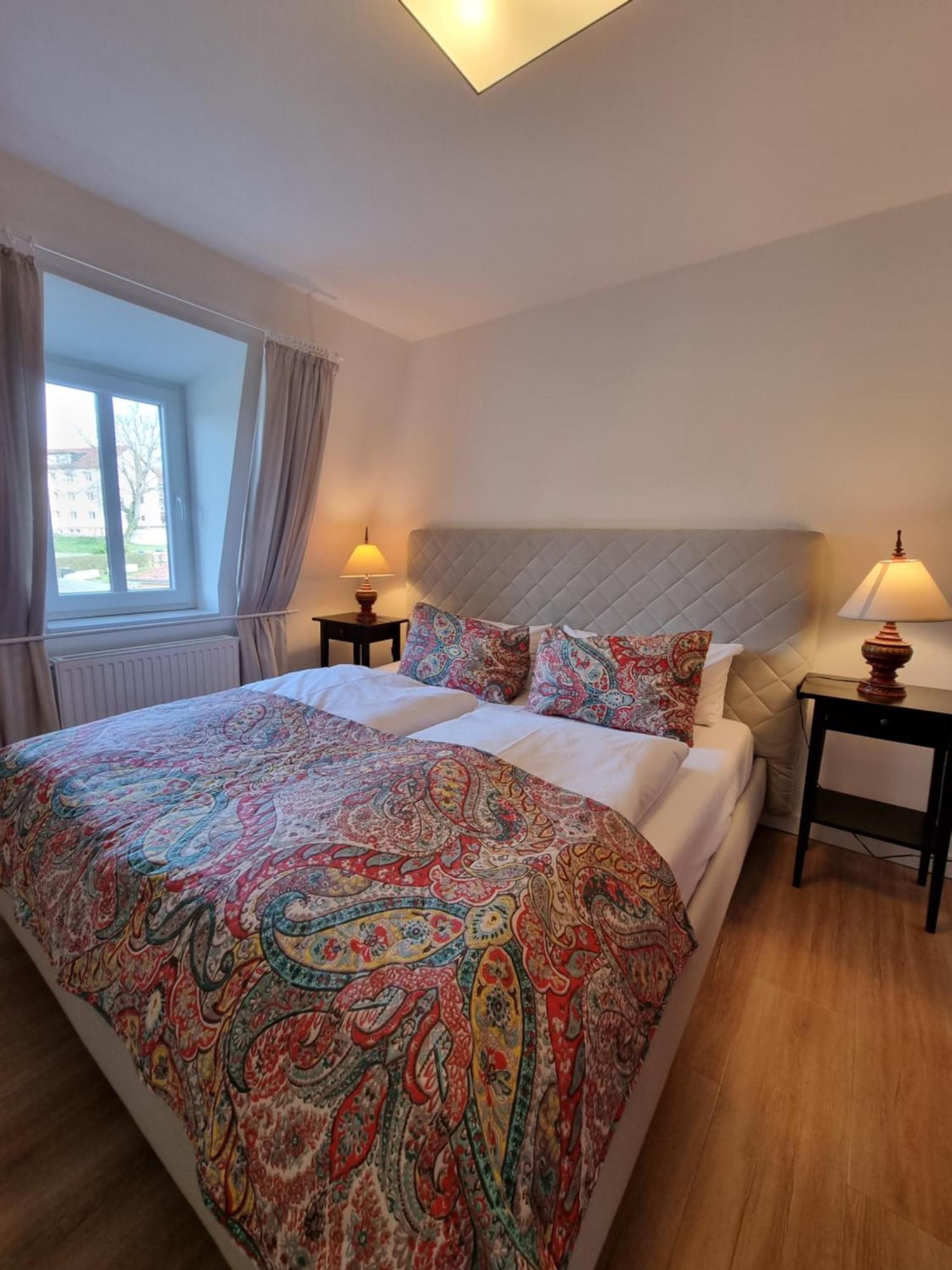 Hotel Burg Wanzleben Экстерьер фото